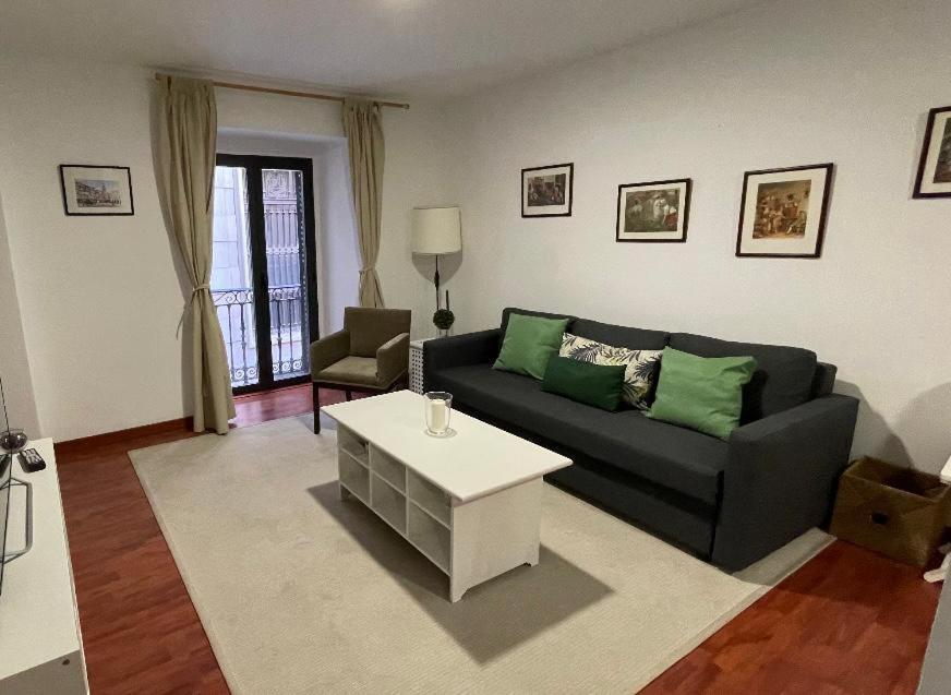 Apartamento En El Centro De Sevilla Екстер'єр фото