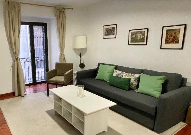 Apartamento En El Centro De Sevilla Екстер'єр фото